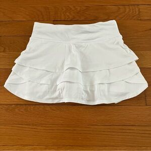 Athleta Girl White Tiered Ruffle Performance Mini Skirt Built-In Shorts 6